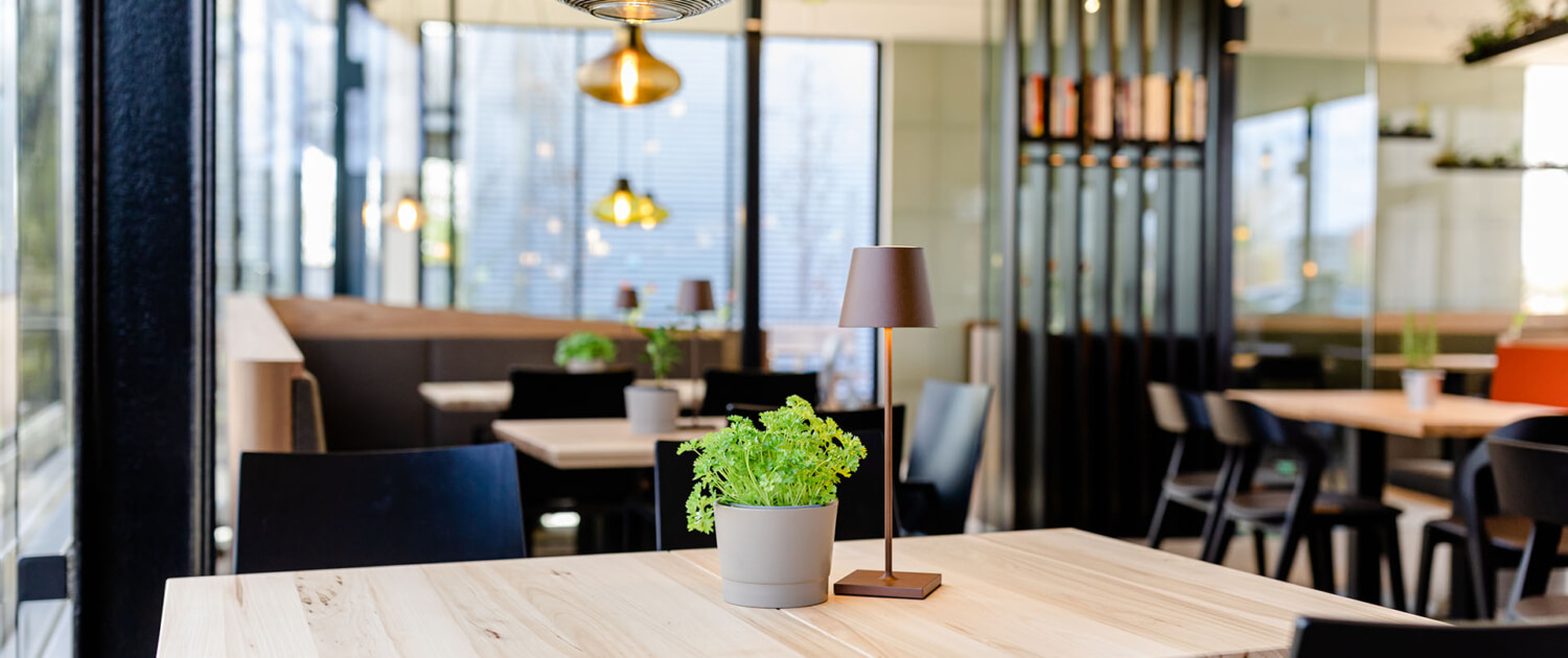 slider_tischlampe_1920x1280